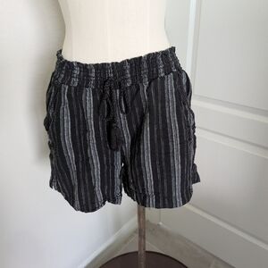 Briggs New York Black and Gray Women's Cargo Shorts